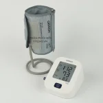 Máy đo huyết áp Omron 7180
